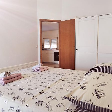 T&T Sea View Apartments Трогір Екстер'єр фото