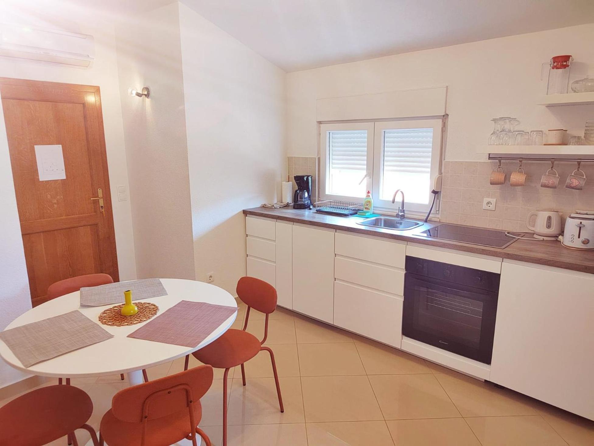 T&T Sea View Apartments Трогір Екстер'єр фото