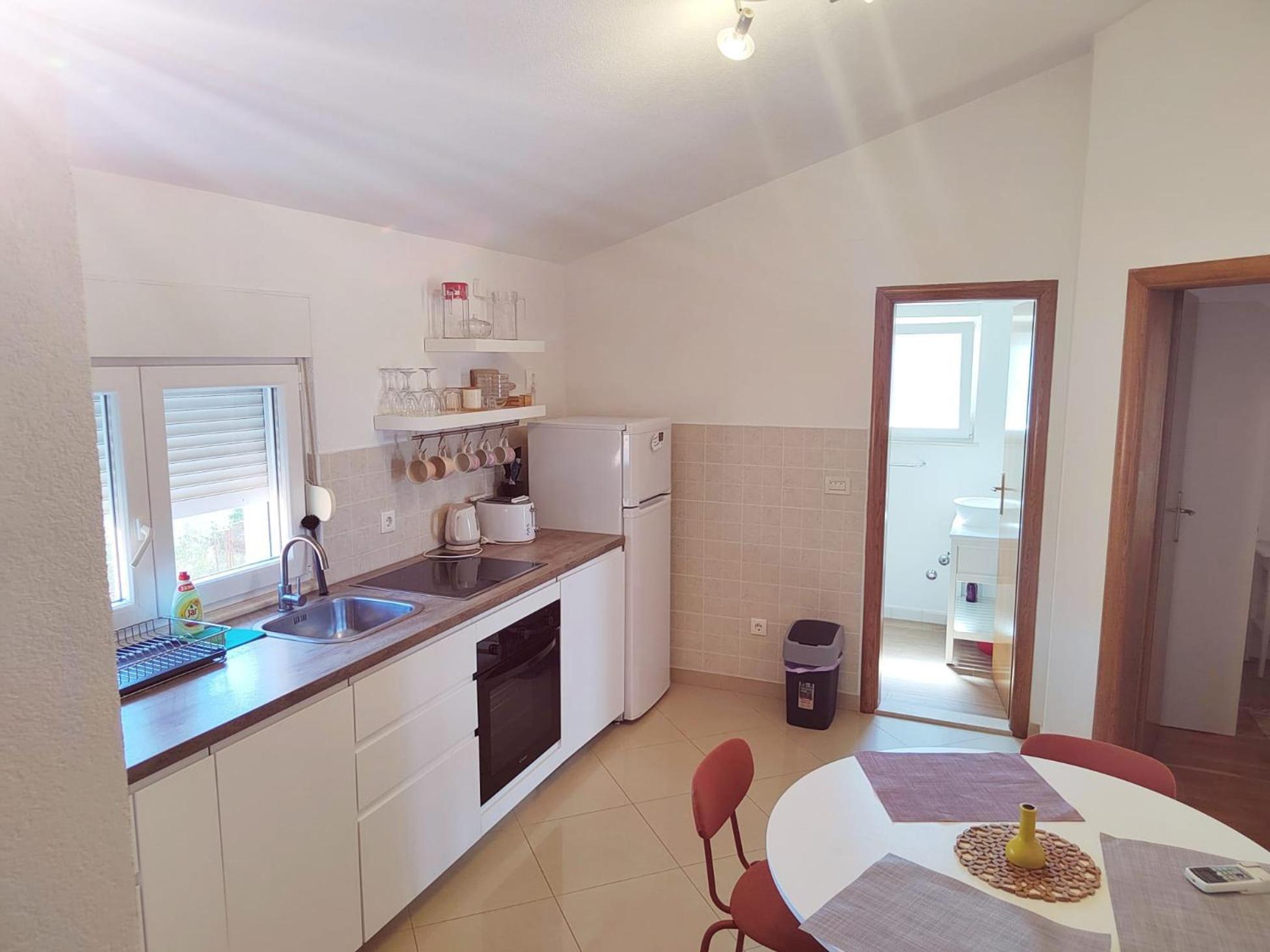 T&T Sea View Apartments Трогір Екстер'єр фото