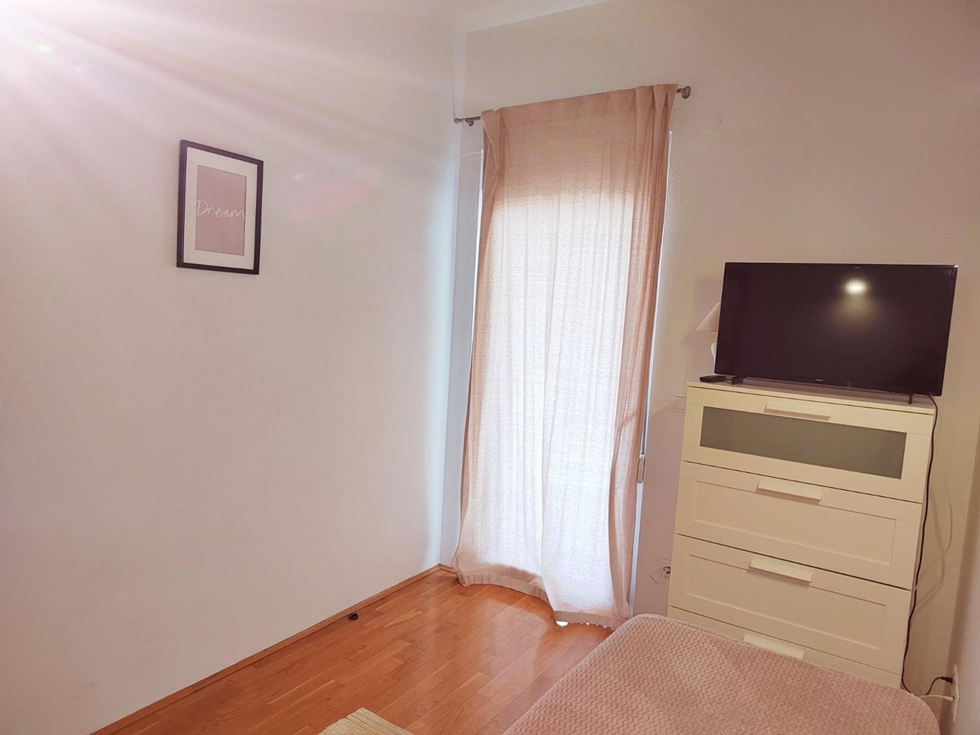 T&T Sea View Apartments Трогір Екстер'єр фото